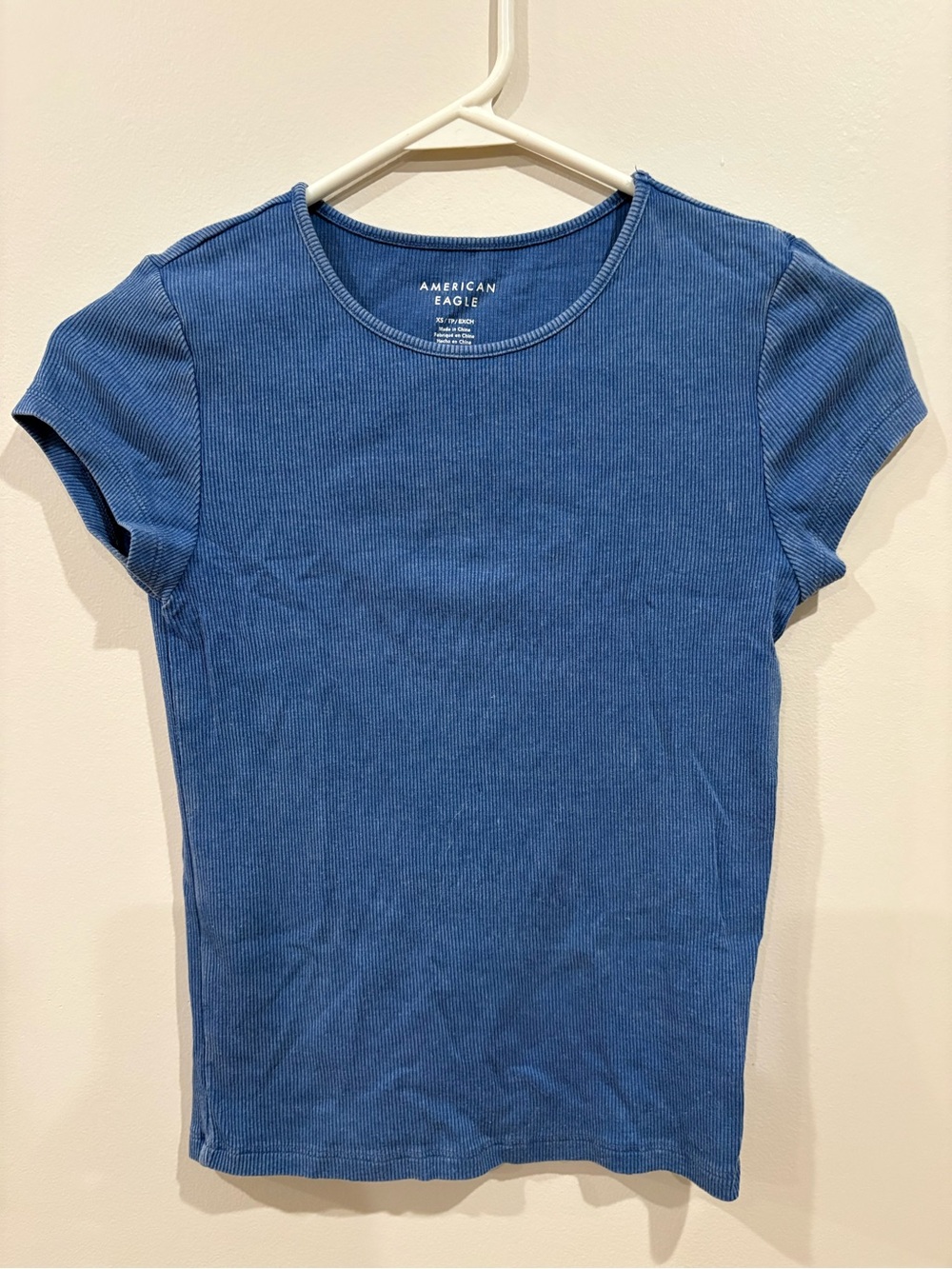 Women’s American Eagle Outfitters Blue Ribbed Short Sleeve Top